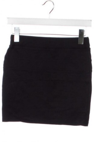 Пола Pimkie, Размер XS, Цвят Черен, Цена 2,04 €