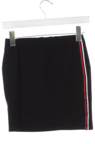 Пола Primark, Размер XS, Цвят Черен, Цена 3,57 €