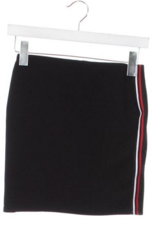 Пола Primark, Размер XS, Цвят Черен, Цена 3,57 €