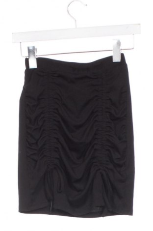 Пола SHEIN, Размер XS, Цвят Черен, Цена 2,04 €