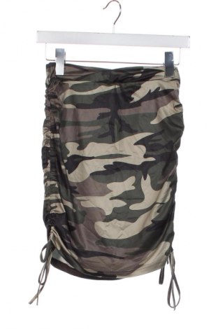 Пола SHEIN, Размер XS, Цвят Многоцветен, Цена 2,04 €