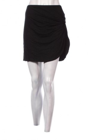 Пола SHEIN, Размер L, Цвят Черен, Цена 2,55 €