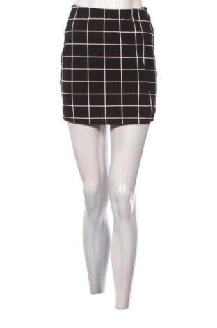 Пола SHEIN, Размер S, Цвят Черен, Цена 2,04 €