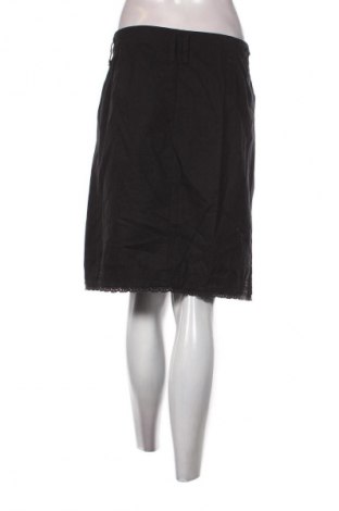 Пола Street One, Размер L, Цвят Черен, Цена 3,57 €