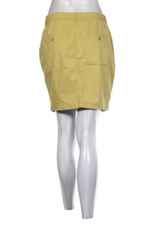 Пола Top Secret, Размер M, Цвят Зелен, Цена 2,04 €