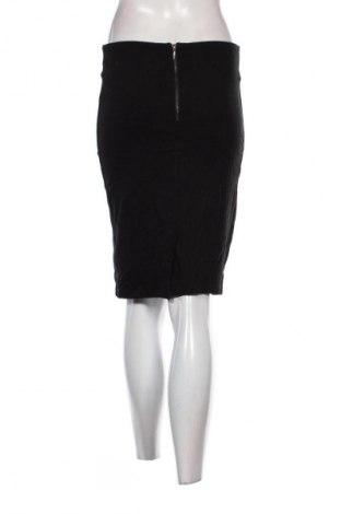 Пола Unbranded, Размер M, Цвят Черен, Цена 2,04 €