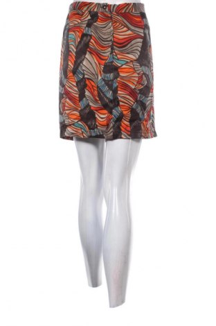 Пола Unbranded, Размер S, Цвят Многоцветен, Цена 2,04 €