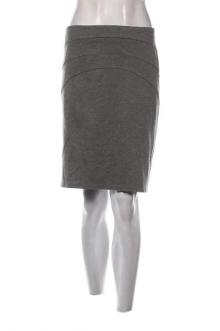 Пола Unbranded, Размер M, Цвят Сив, Цена 2,55 €