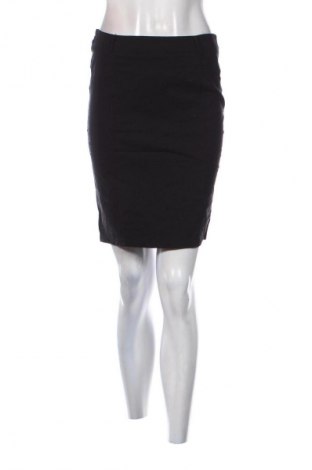 Пола Unbranded, Размер M, Цвят Черен, Цена 2,04 €