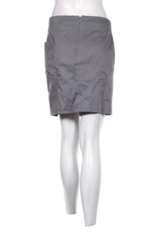 Пола Vero Moda, Размер M, Цвят Сив, Цена 2,55 €