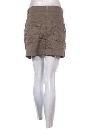 Пола Wildebeast, Размер L, Цвят Бежов, Цена 2,04 €