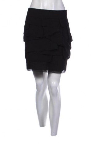 Пола Zara, Размер S, Цвят Черен, Цена 3,06 €