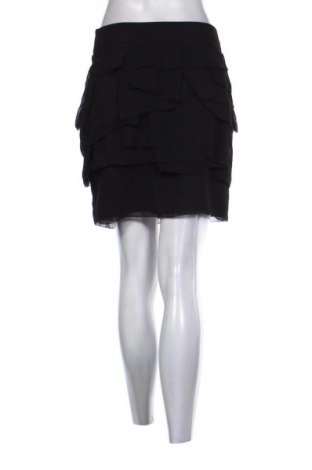 Пола Zara, Размер S, Цвят Черен, Цена 3,06 €