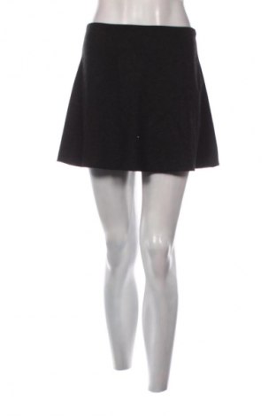 Пола Zara Trafaluc, Размер S, Цвят Сив, Цена 3,06 €