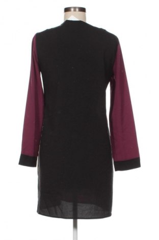 Kleid Aker, Größe S, Farbe Mehrfarbig, Preis 1,99 €