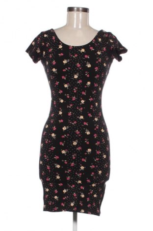 Рокля Clockhouse, Размер M, Цвят Многоцветен, Цена 2,55 €