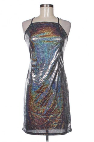 Рокля Cropp, Размер L, Цвят Сребрист, Цена 9,20 €