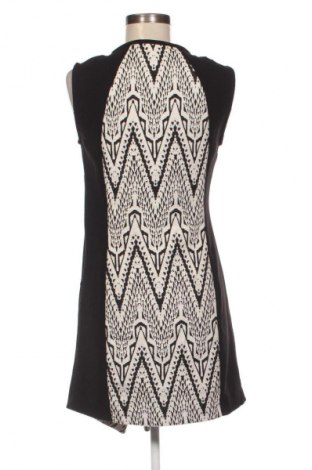 Рокля Desigual, Размер M, Цвят Многоцветен, Цена 20,96 €