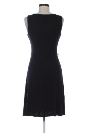 Рокля Edc By Esprit, Размер M, Цвят Черен, Цена 3,57 €