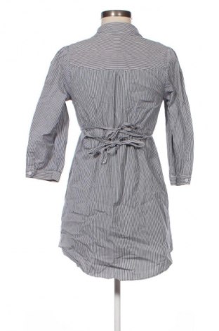 Kleid H&M, Größe M, Farbe Mehrfarbig, Preis 15,99 €