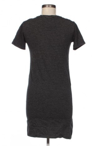 Šaty  H&M, Velikost M, Barva Vícebarevné, Cena  119,00 Kč