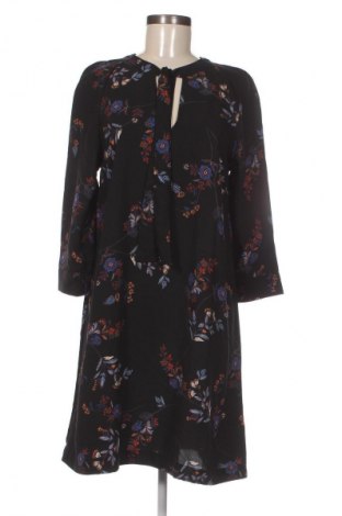 Šaty  H&M, Velikost M, Barva Vícebarevné, Cena  149,00 Kč