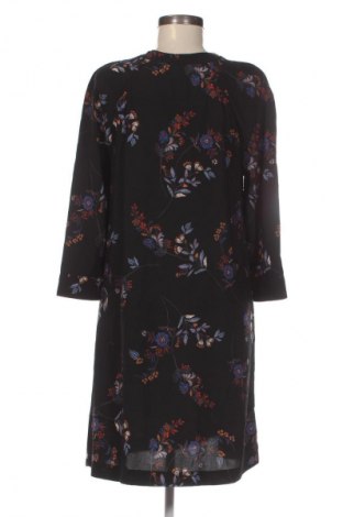 Šaty  H&M, Velikost M, Barva Vícebarevné, Cena  149,00 Kč