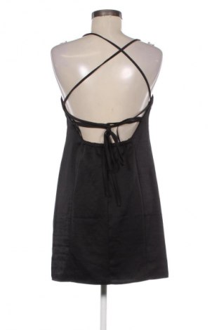 Рокля H&M, Размер M, Цвят Черен, Цена 2,04 €