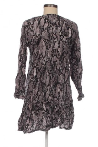 Kleid Janina, Größe M, Farbe Mehrfarbig, Preis 1,99 €