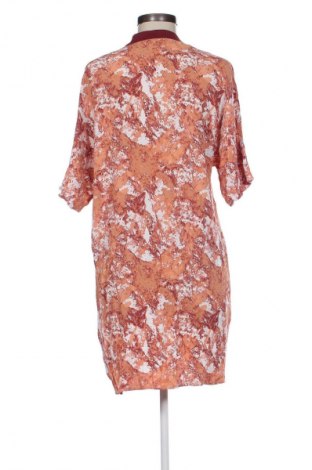 Kleid Just Female, Größe S, Farbe Mehrfarbig, Preis 4,99 €