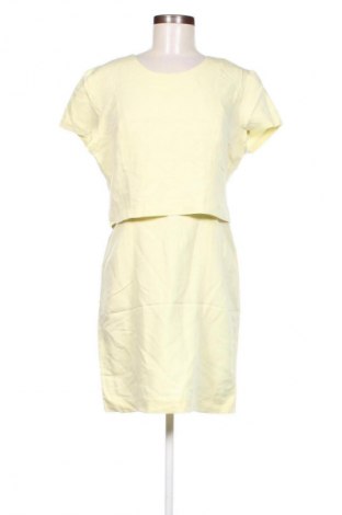 Sukienka La Rochelle, Rozmiar M, Kolor Żółty, Cena 22,99 zł