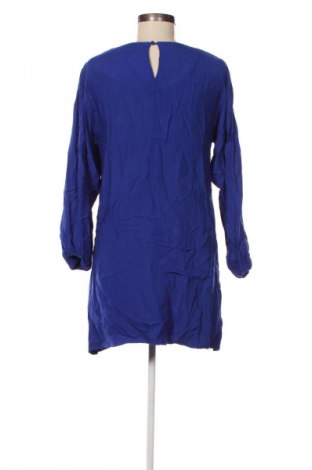 Kleid Mango, Größe M, Farbe Blau, Preis 2,99 €