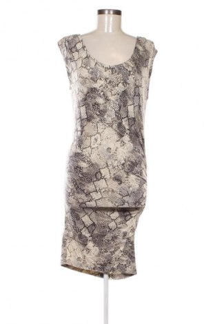 Kleid Mango, Größe M, Farbe Mehrfarbig, Preis 3,99 €