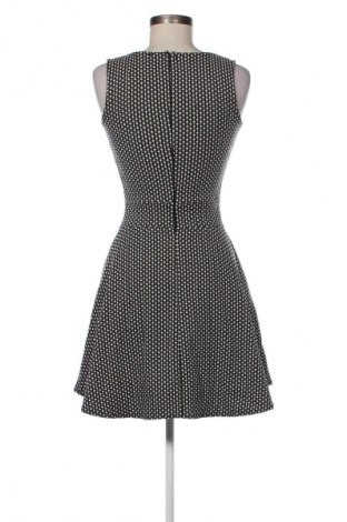 Sukienka Mixeri, Rozmiar M, Kolor Kolorowy, Cena 34,99 zł