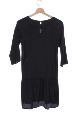 Рокля Monki, Размер XS, Цвят Черен, Цена 2,04 €