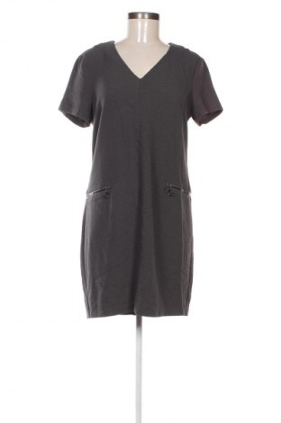 Sukienka ONLY, Rozmiar M, Kolor Szary, Cena 33,99 zł