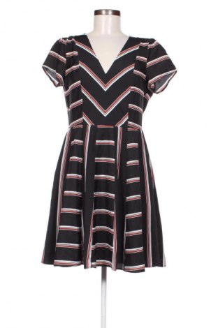 Šaty  Oasis, Velikost M, Barva Vícebarevné, Cena  129,00 Kč