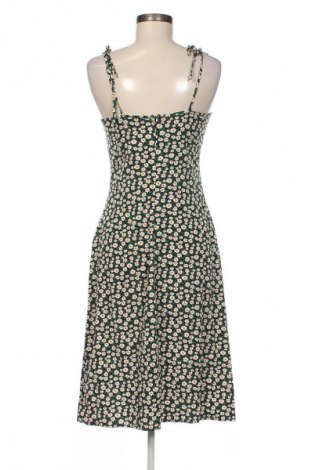 Рокля SHEIN, Размер M, Цвят Многоцветен, Цена 4,60 €