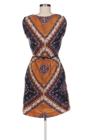 Рокля Steps, Размер S, Цвят Многоцветен, Цена 2,55 €