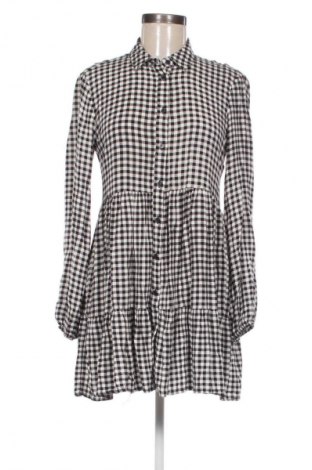 Šaty  Stradivarius, Veľkosť M, Farba Viacfarebná, Cena  8,95 €