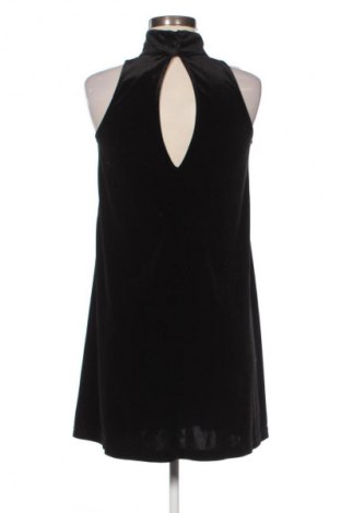 Sukienka Stradivarius, Rozmiar S, Kolor Czarny, Cena 29,99 zł