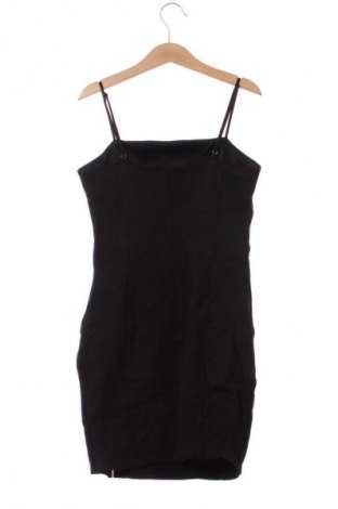 Kleid Stradivarius, Größe XS, Farbe Schwarz, Preis 2,99 €
