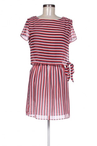 Рокля Tommy Jeans, Размер S, Цвят Многоцветен, Цена 34,76 €