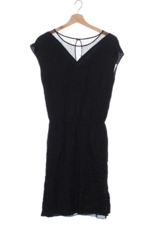 Šaty  Un Jour Ailleurs, Velikost XS, Barva Černá, Cena  669,00 Kč