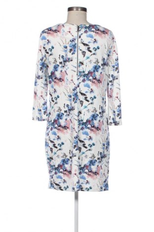 Šaty  VILA, Velikost S, Barva Vícebarevné, Cena  209,00 Kč