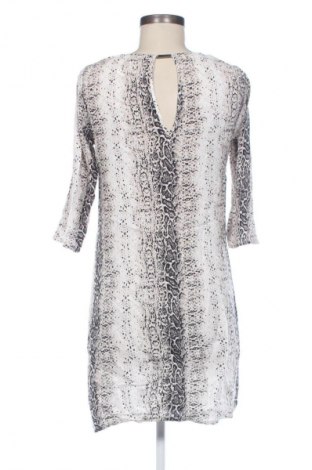 Šaty  VILA, Velikost M, Barva Vícebarevné, Cena  79,00 Kč