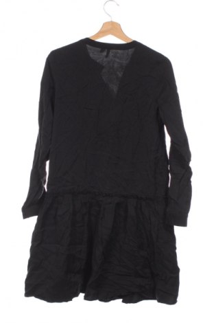 Šaty  Vero Moda, Veľkosť XS, Farba Čierna, Cena  1,95 €