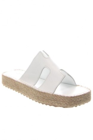 Sandały RunnerBoss, Rozmiar 39, Kolor Biały, Cena 160,99 zł