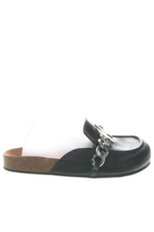 Чехли Karl Lagerfeld, Размер 40, Цвят Черен, Цена 75,64 €, #137321834