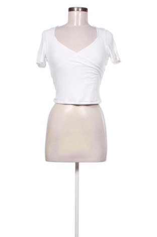 Bluză de femei ASOS, Mărime M, Culoare Alb, Preț 62,99 Lei, #137345478